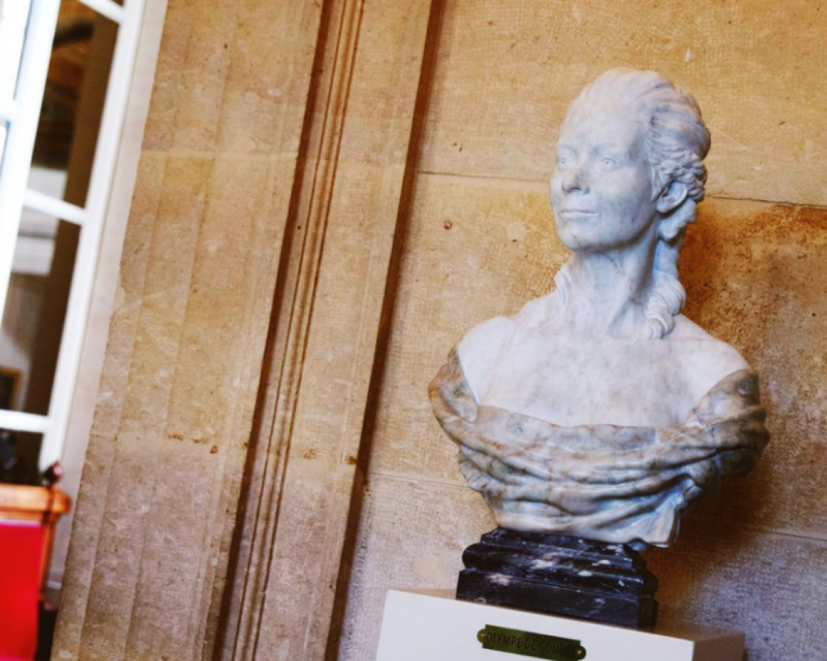 Olympe de Gouge statue